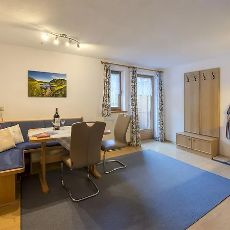 Landhaus Flunger Sankt Anton am Arlberg Extérieur photo